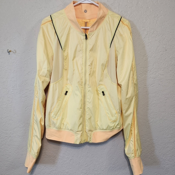 LULULEMON Two to Make it True Reversible Jacket Yellow Size 10 - Picture 1 of 14
